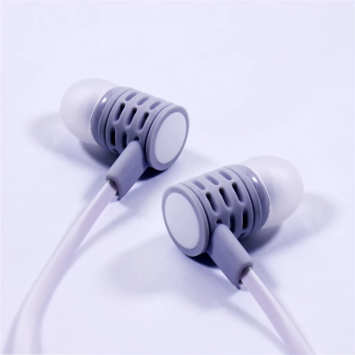 High Definition Sound 3.5mm Stereo Earbuds/ Headphone for Xiaomi Redmi Note 10 5G, 10S, Note 10, 10 Pro Max, 9T, Mi 10i 5G 9i Sport, 9A Sport, Poco C31, 9 Activ,10 (White) - w/ Mic