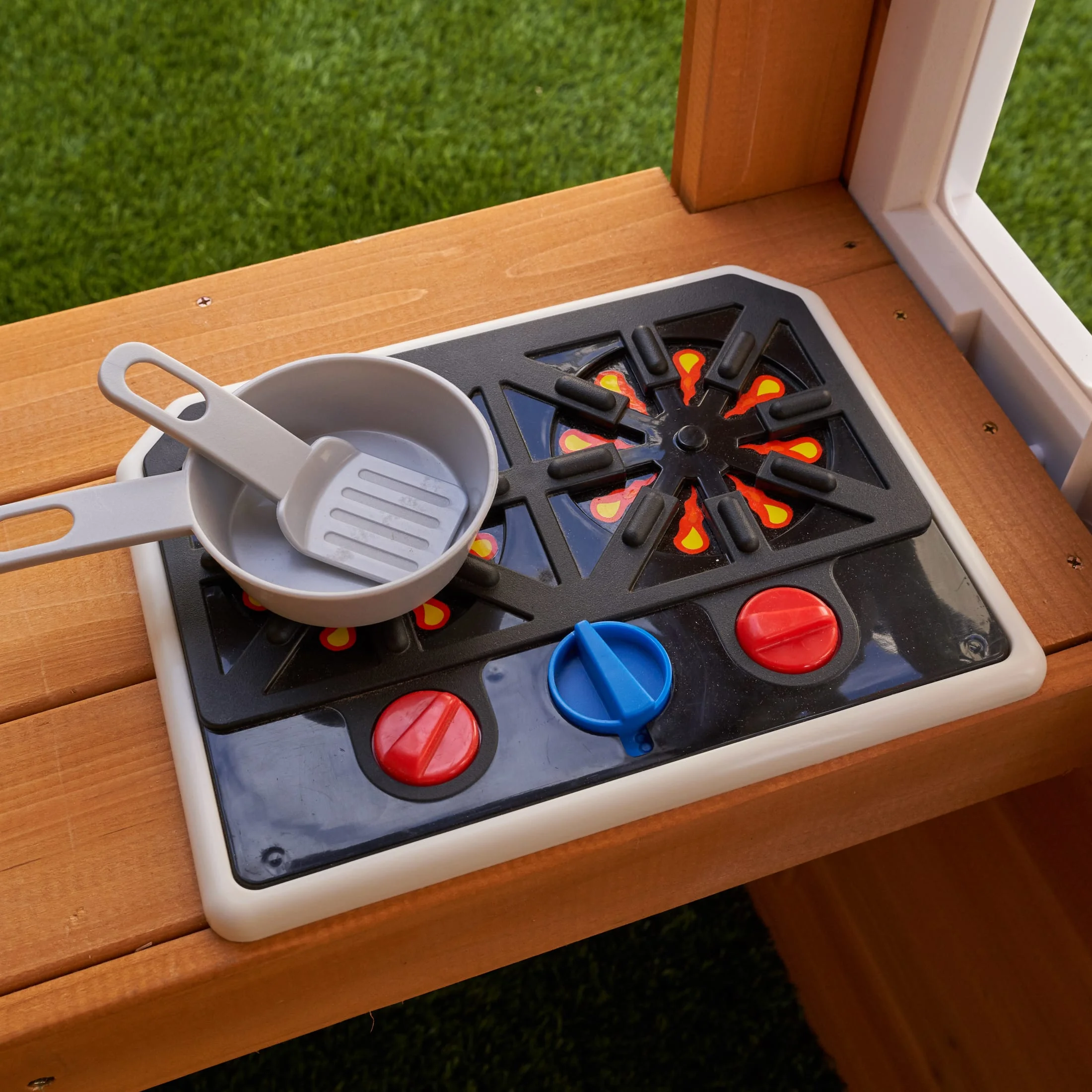 KidKraft Castlewood Wooden Swing Set / Playset with Clubhouse, Mailbox, Slide and Play Kitchen