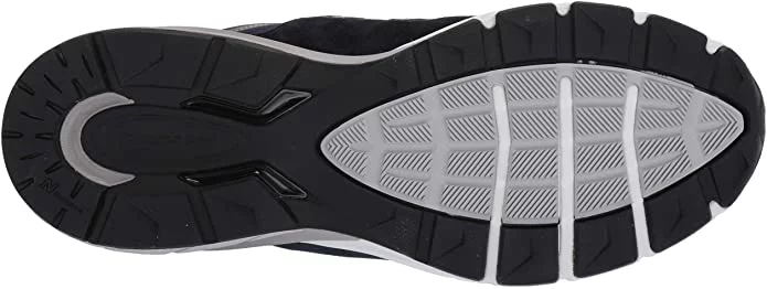 New Balance M990NV5: Men's 990NV5 Navy/Silver Sneaker (11 2E US Men, Black/Silver)