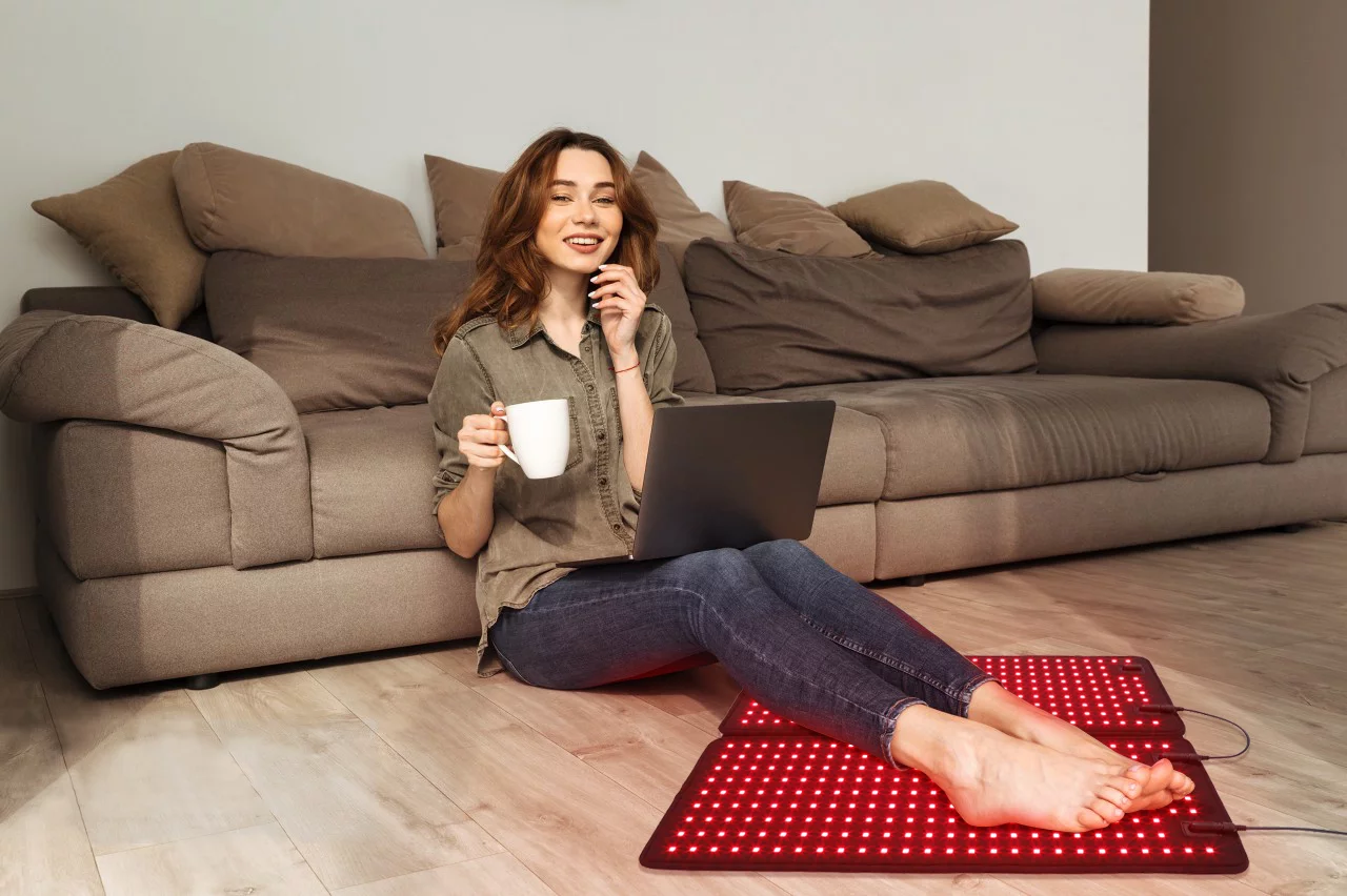 DGYAO Red Light Therap-y for Whole Body Muslce Relax with 880NM Near Infrared Light Large Pad