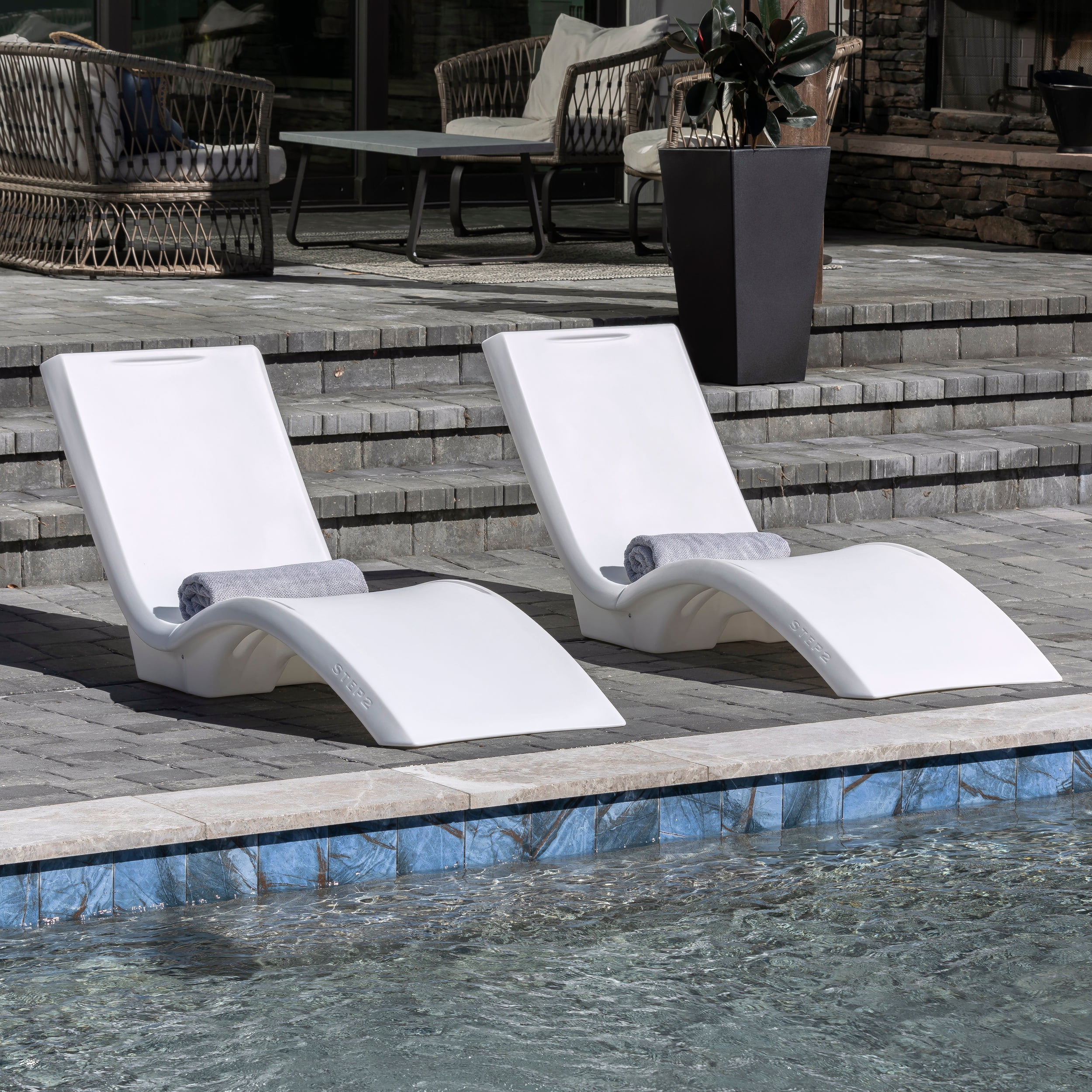 Step2 Vero Pool Lounger – White – Pool Lounge Chair – Sleek, Durable Outdoor Chaise Lounger – Use In Pool Tanning Ledge, Sun Shelf, Baja Shelf or Outside on the Pool Deck