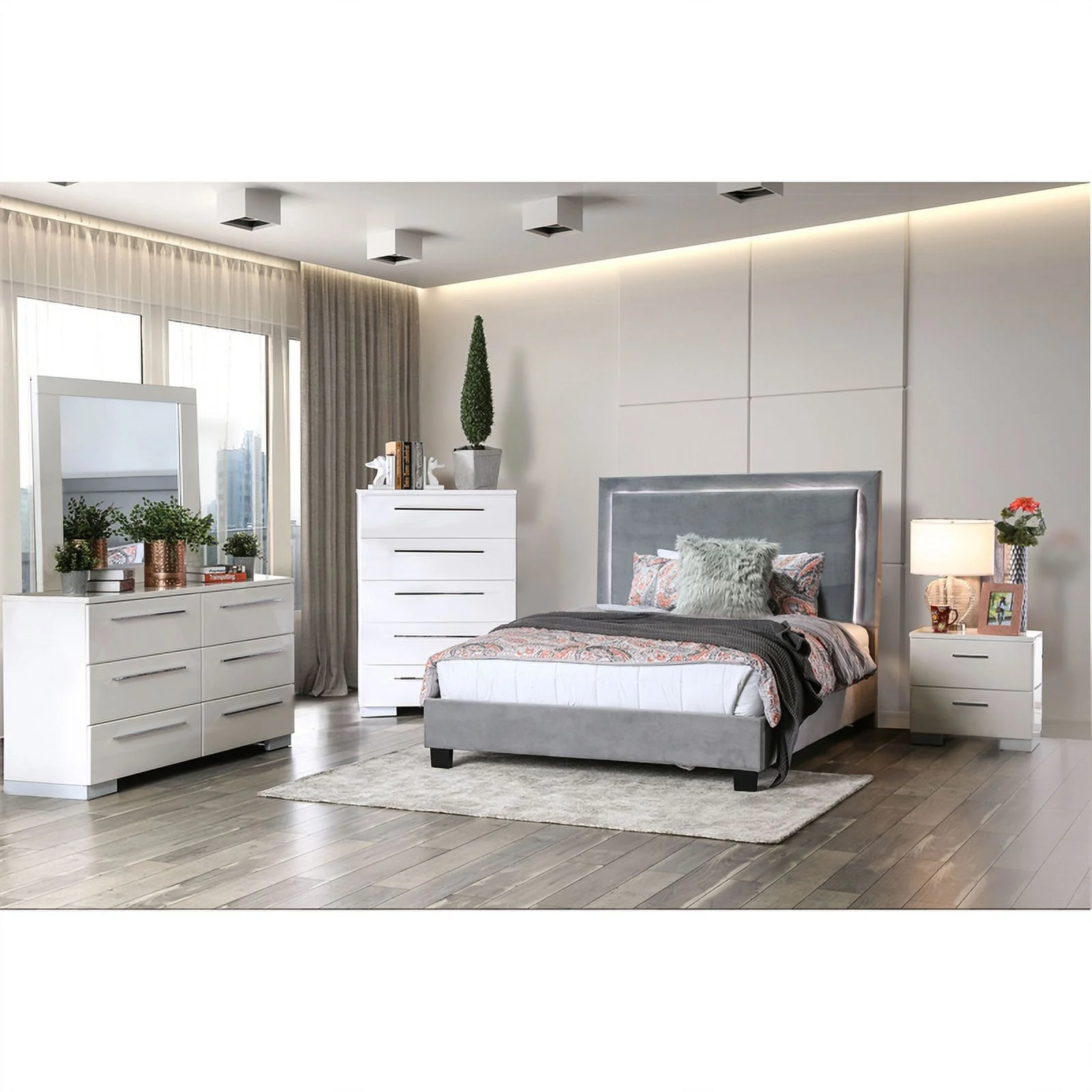 Furniture of America Rayland Contemporary Wood 5-Drawer Chest in Glossy White