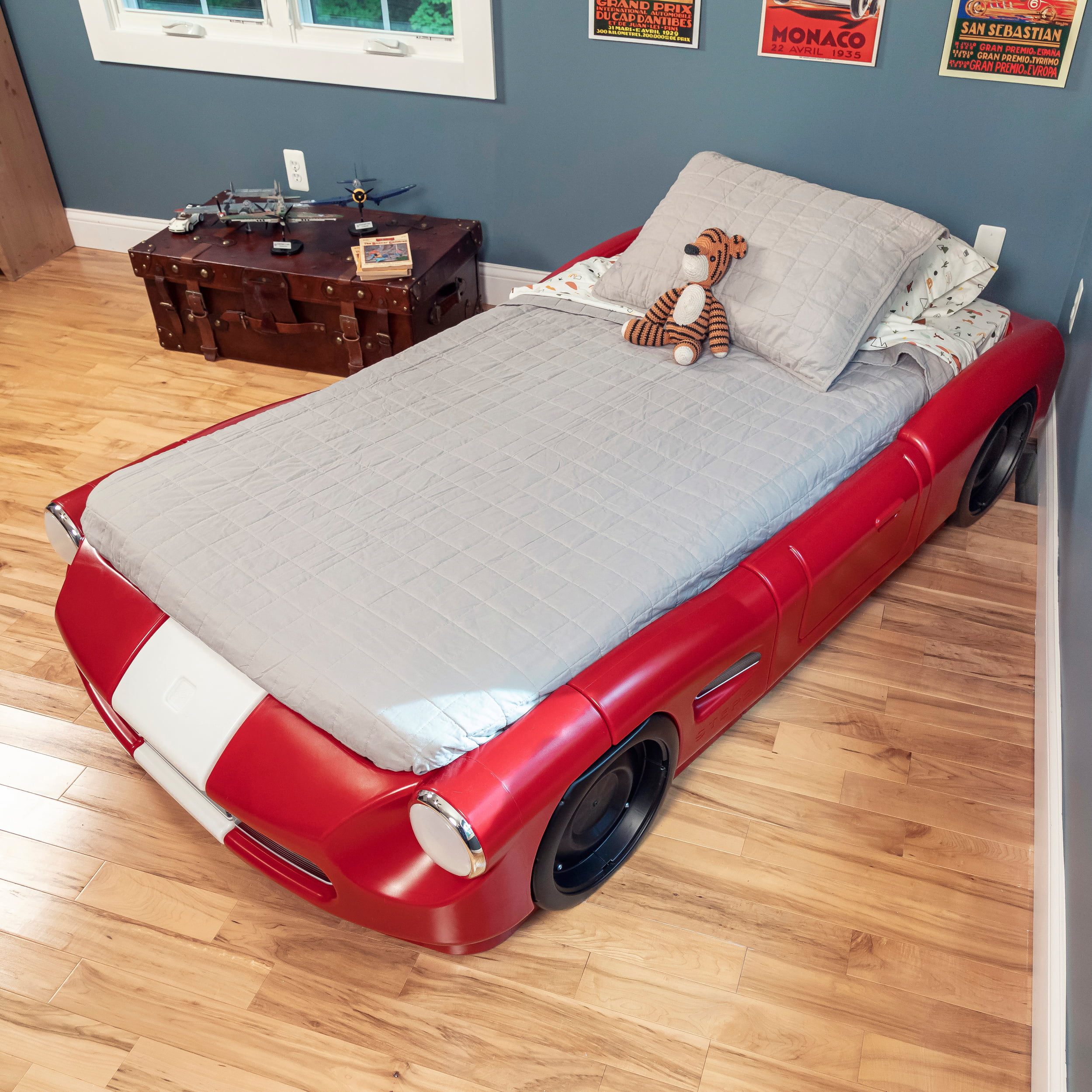 Step2 Roadster Toddler-To-Twin Bed, Red