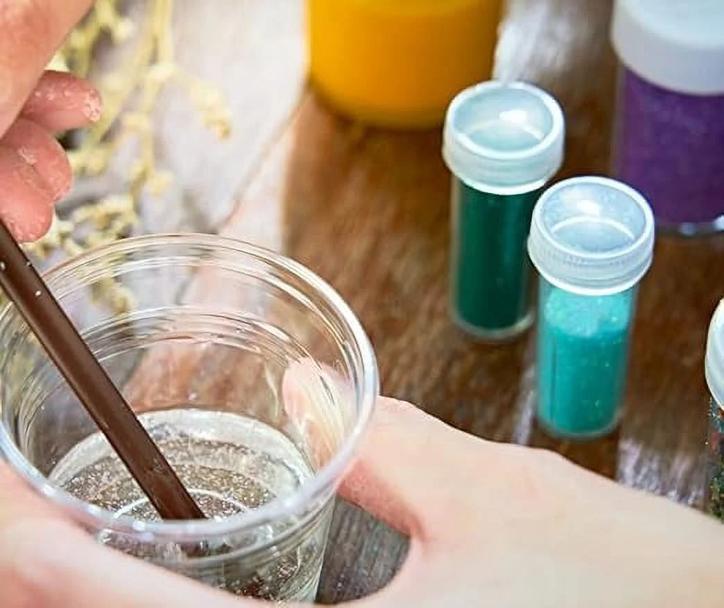 EPE EasyPour Epoxy 2 Gallon Kit - Crystal Clear High Gloss Resin and Hardener, 2 Mixing Cups, Silicone Spatula, Plastic Spreader - Wood Tabletops, Epoxy Countertop Resin, Epoxy Casting and Art Work