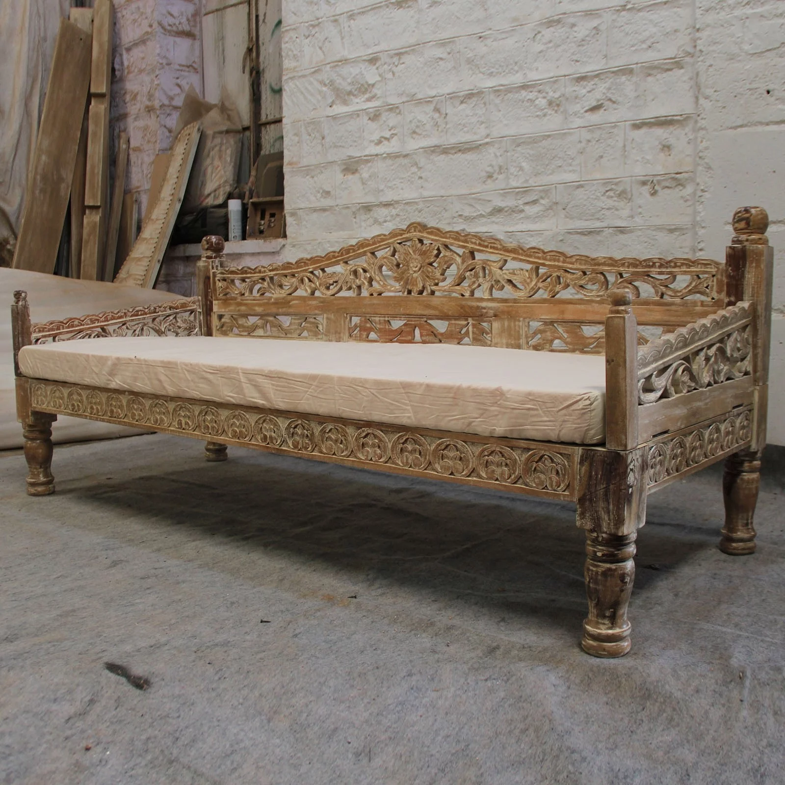 AMINA Floral Hand Carved Indian Solid Wood Sofa Daybed Limewash