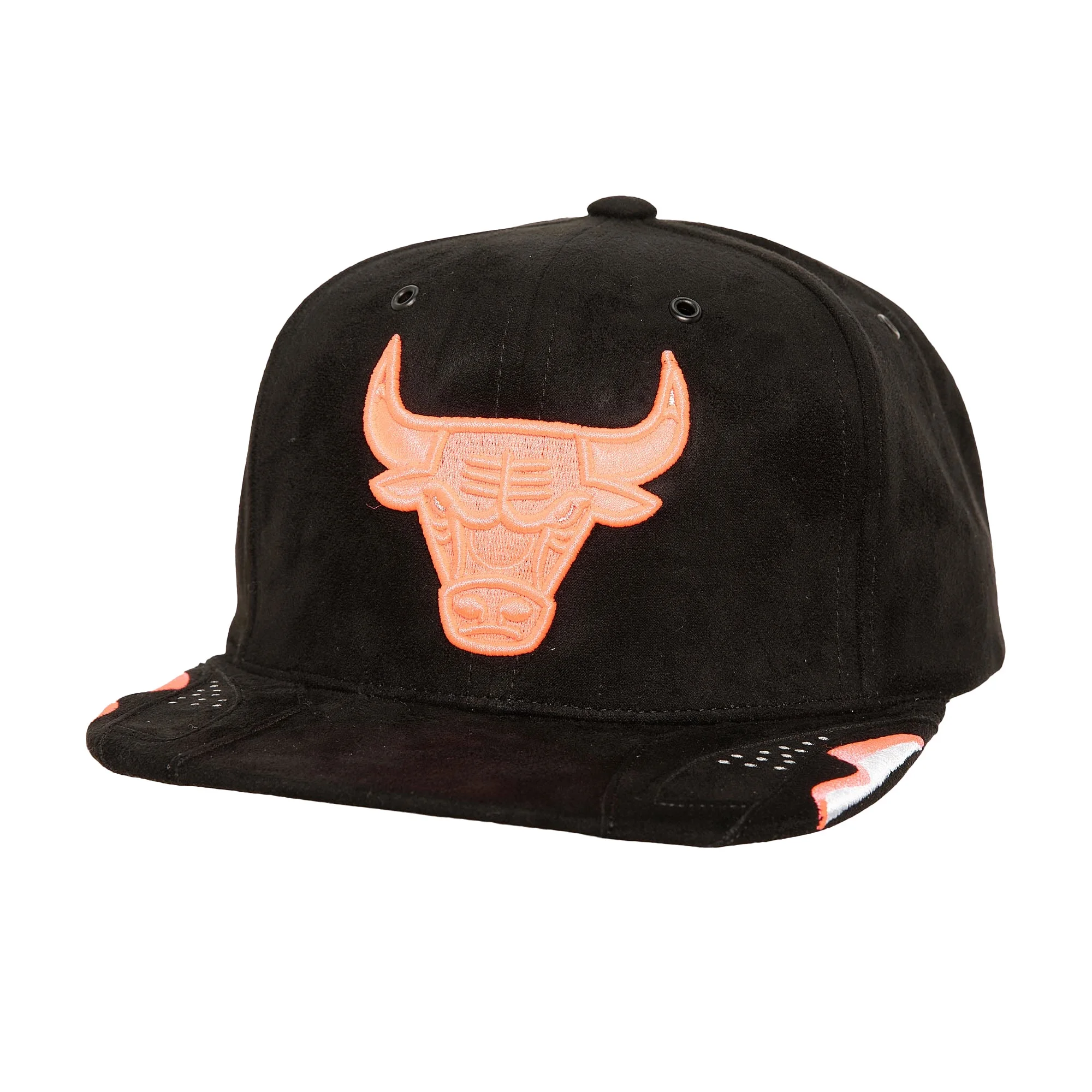 Men's Mitchell & Ness Black Chicago Bulls Day 6 Snapback Hat - OSFA