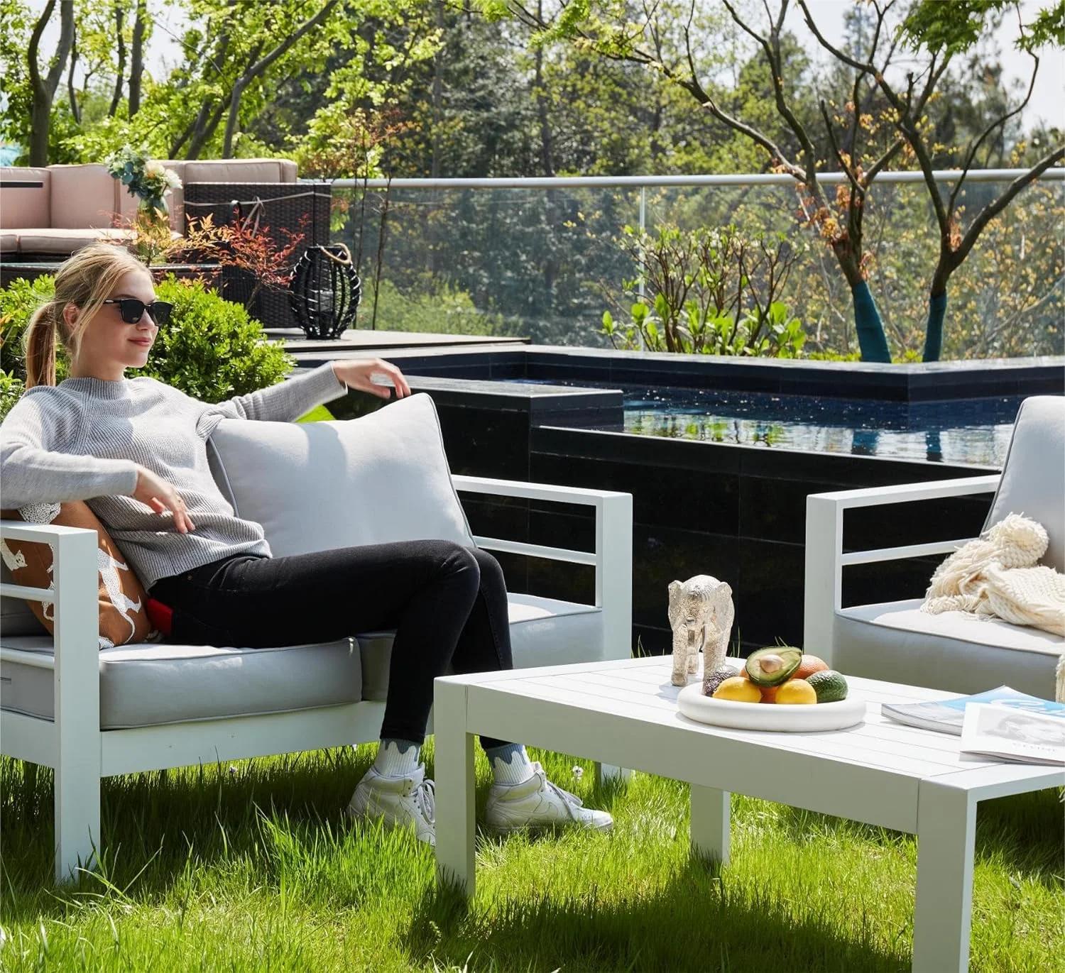 ELPOSUN Outdoor Coffee Table, Aluminum Modern Patio Coffee Tables with Imitation Wood Top for Balcony Garden Backyard, White