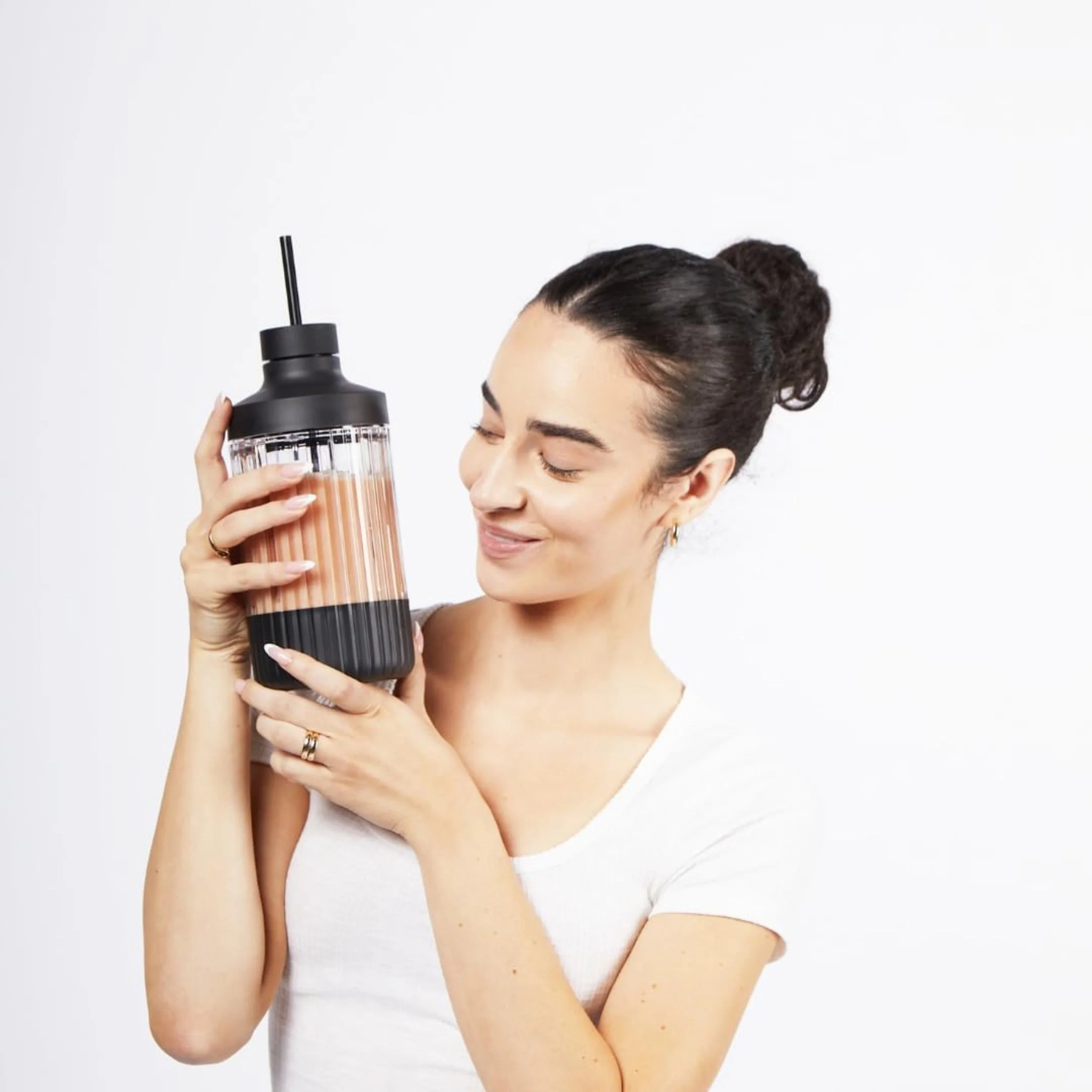 Beast Blender (Carbon Black)