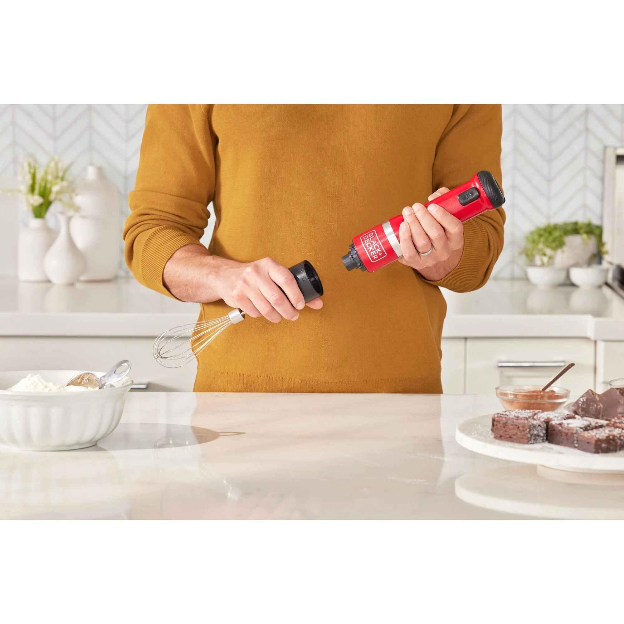 BLACK+DECKER Kitchen Wand 3 Kit, Red (BCKM1013KS06)