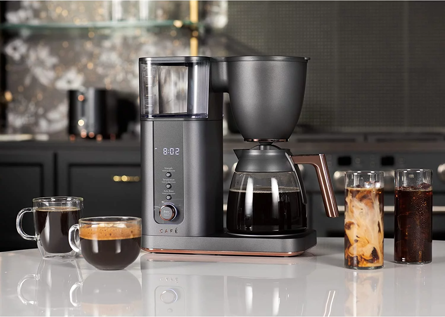 Caf�� Specialty Drip Coffee Maker | 10-Cup Glass Carafe | WiFi Enabled Voice-to-Brew Technology | Smart Home Kitchen Essientials | SCA Certified, Barista-Quality Brew | Matte Black