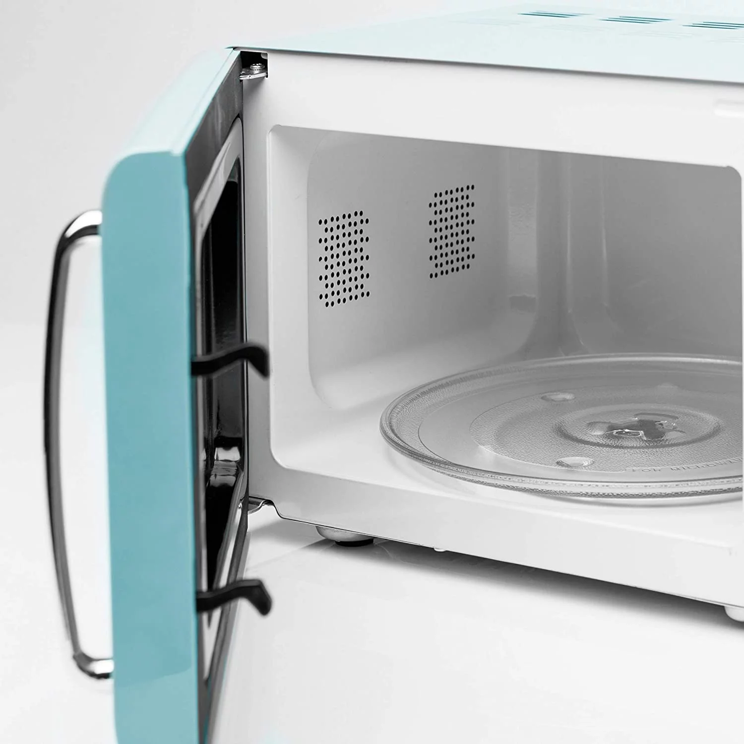 HADEN Compact 700-Watt .7 cubic. foot Microwave, Turquoise
