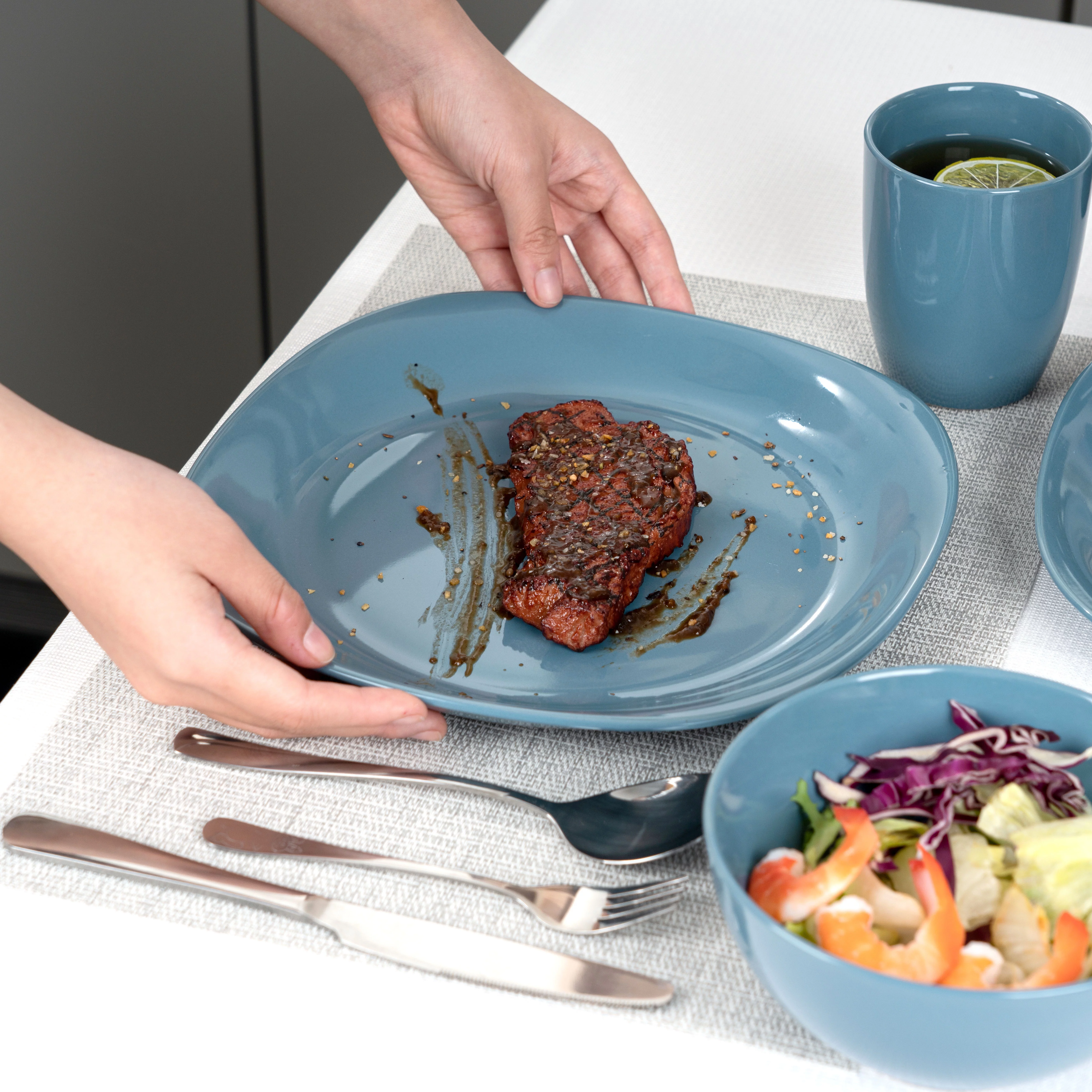 Bestone 16 Piece Round Kitchen Dinnerware Set,Plates and Bowls sets,Dishes, Plates, Bowls, Mugs, Dish Set��Plates and Bowls,Service for 4, Stoneware (Blue, square)