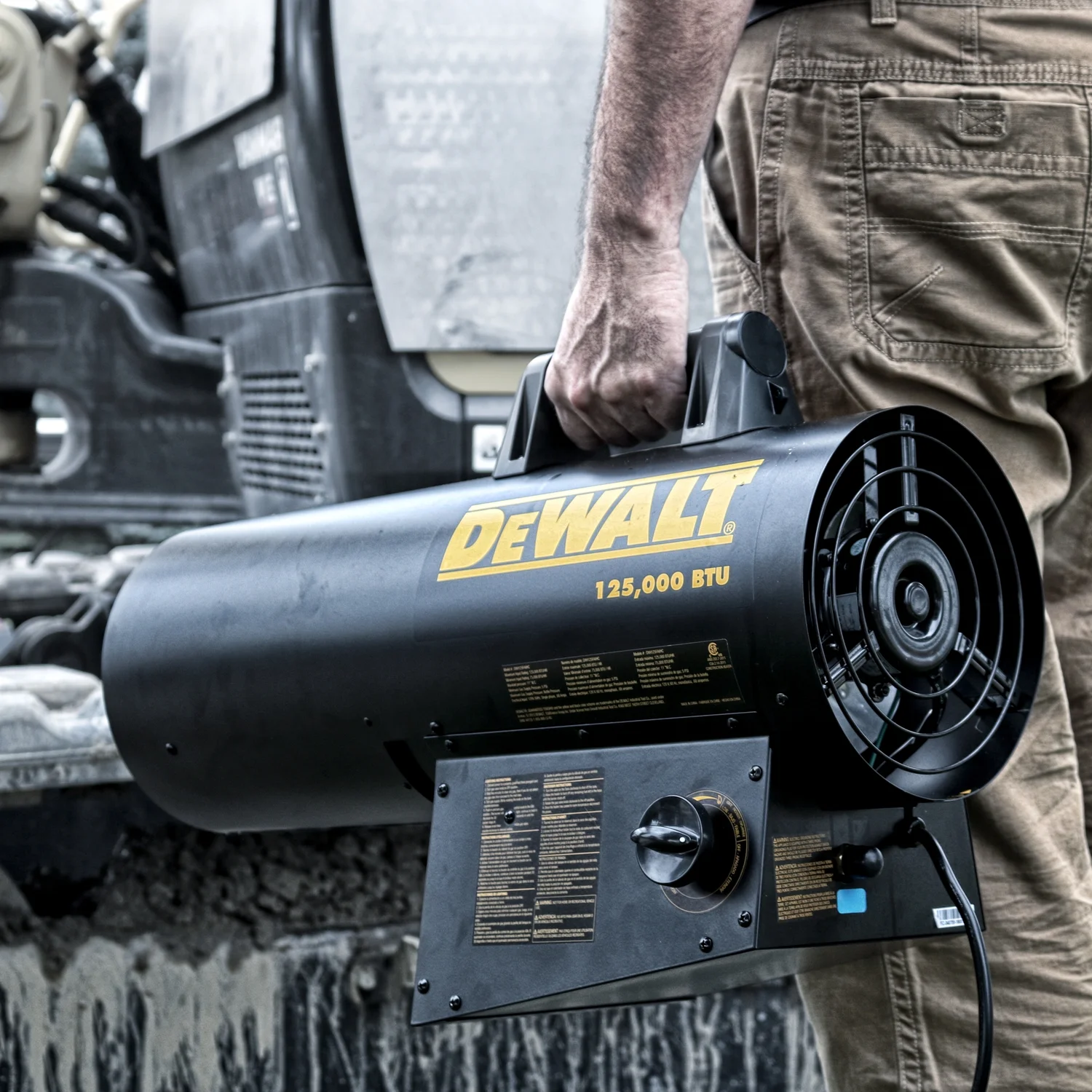DeWalt DXH125FAV 125,000 BTU/hr. 3000 Sq. Ft. Forced Air LP Gas Portable Heater