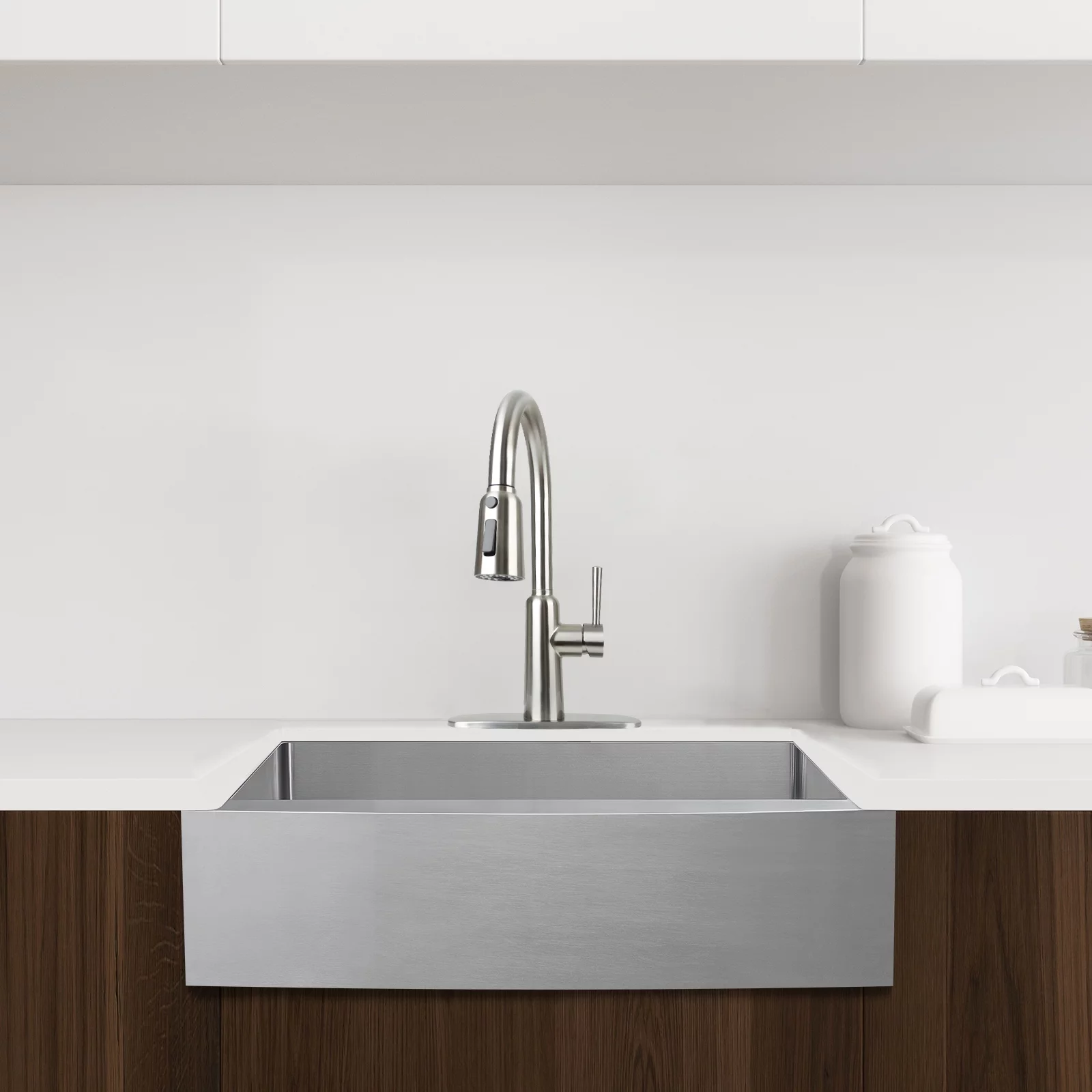 33' Farmhouse Single Bowl Kitchen Apron Sink and Pull-down Faucet Combo with Drain Assembly with Strainer, Protective Bottom Grid (33' x 21' x 18')