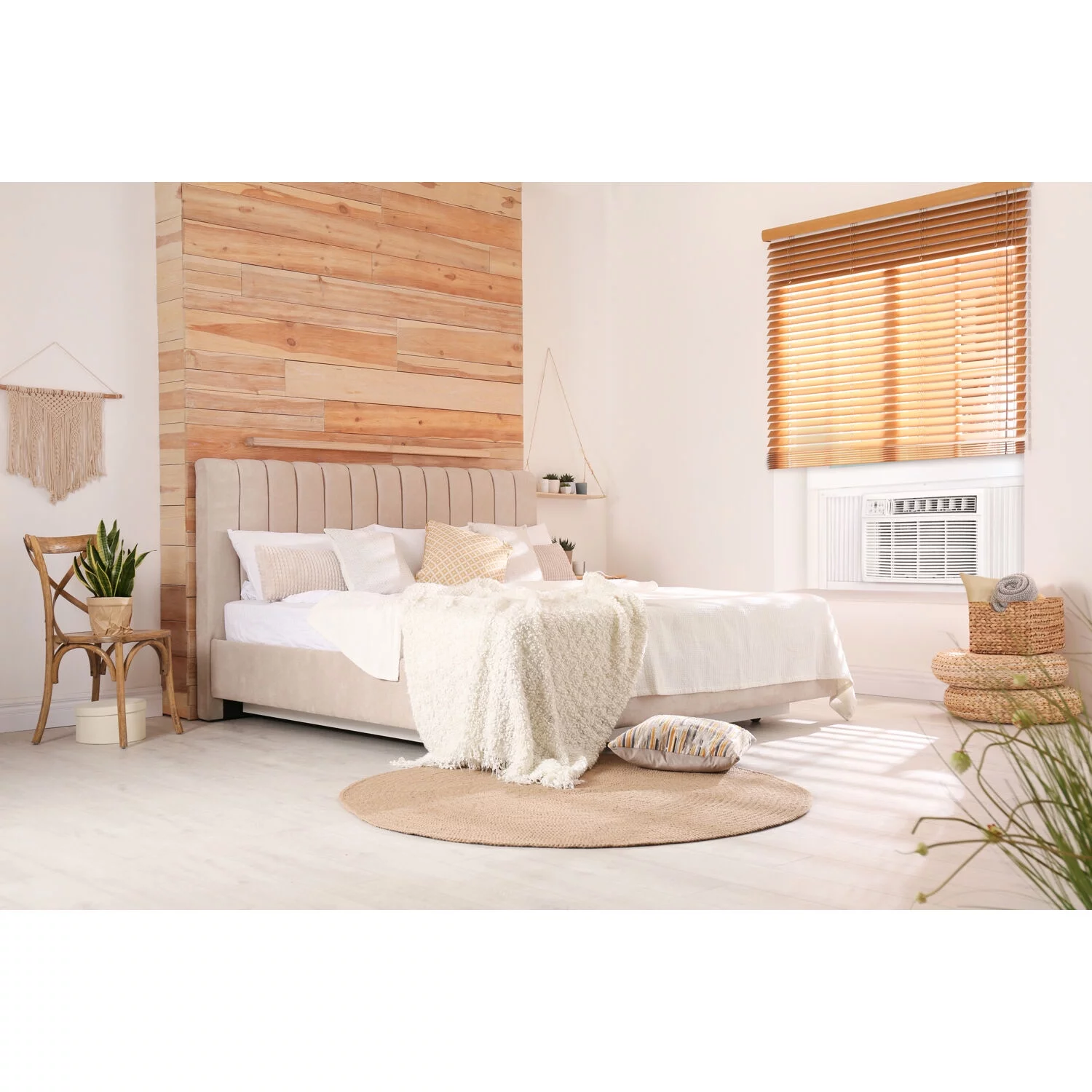Keystone 18,000 BTU 230-V 1000 Sq. Ft. Window Air Conditioner with Heater, White, KSTHW18A