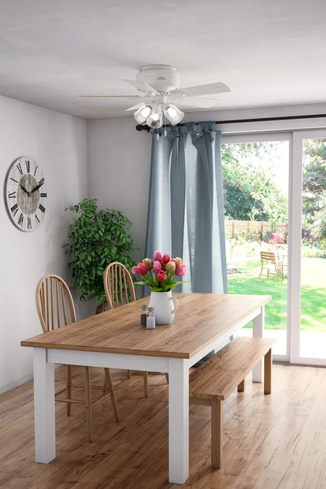 Hunter Fan 42' Crest field Matte Silver Low Profile Ceiling Fan with LED Light and Pull Chain