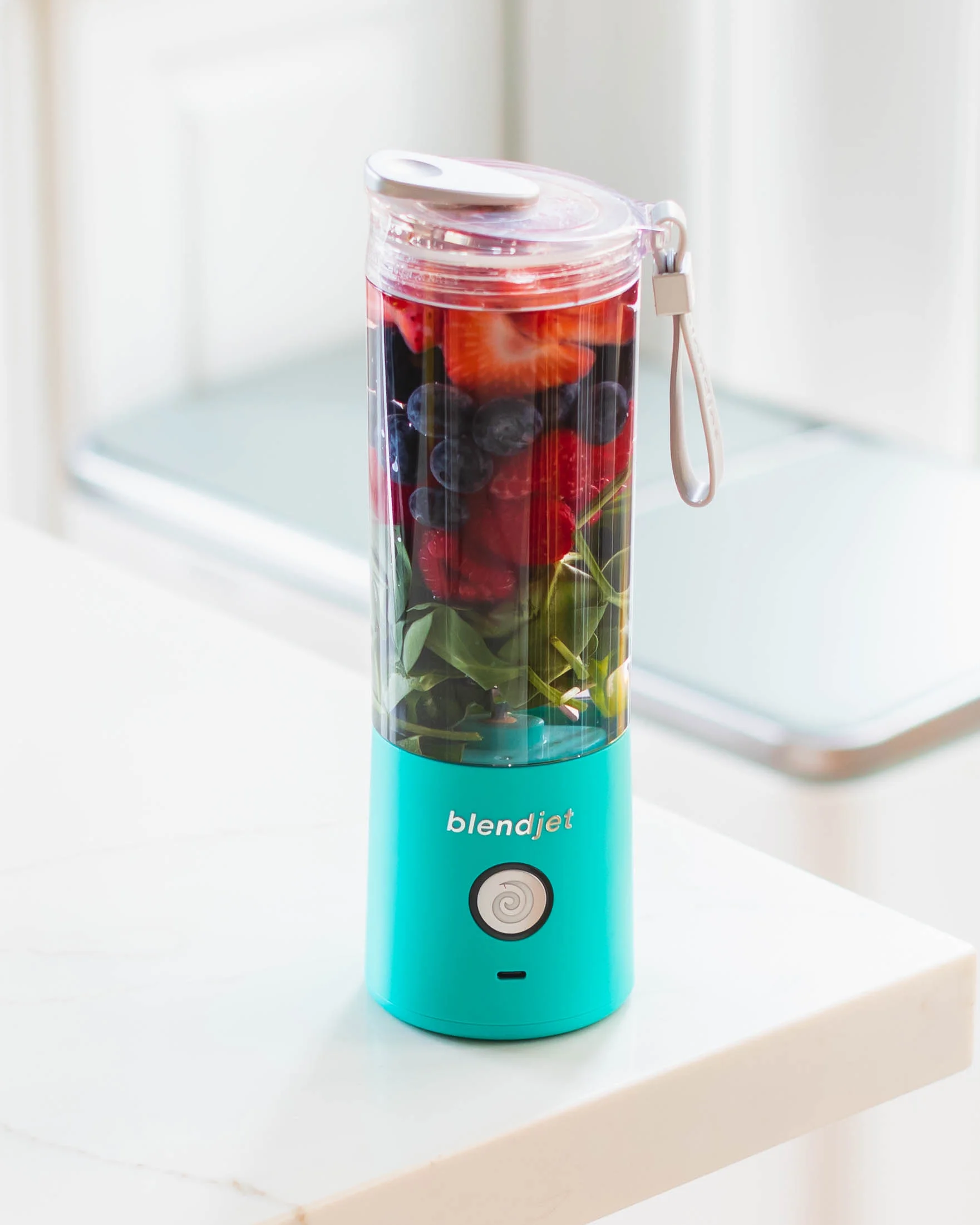 BlendJet 2 + Orbiter Lid, the Original Portable Blender, 16 oz, Mint
