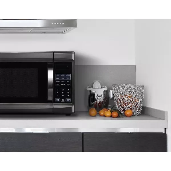 FM 1.3 cu ft 1000 Watt Microwave Oven - Black Stainless Steel