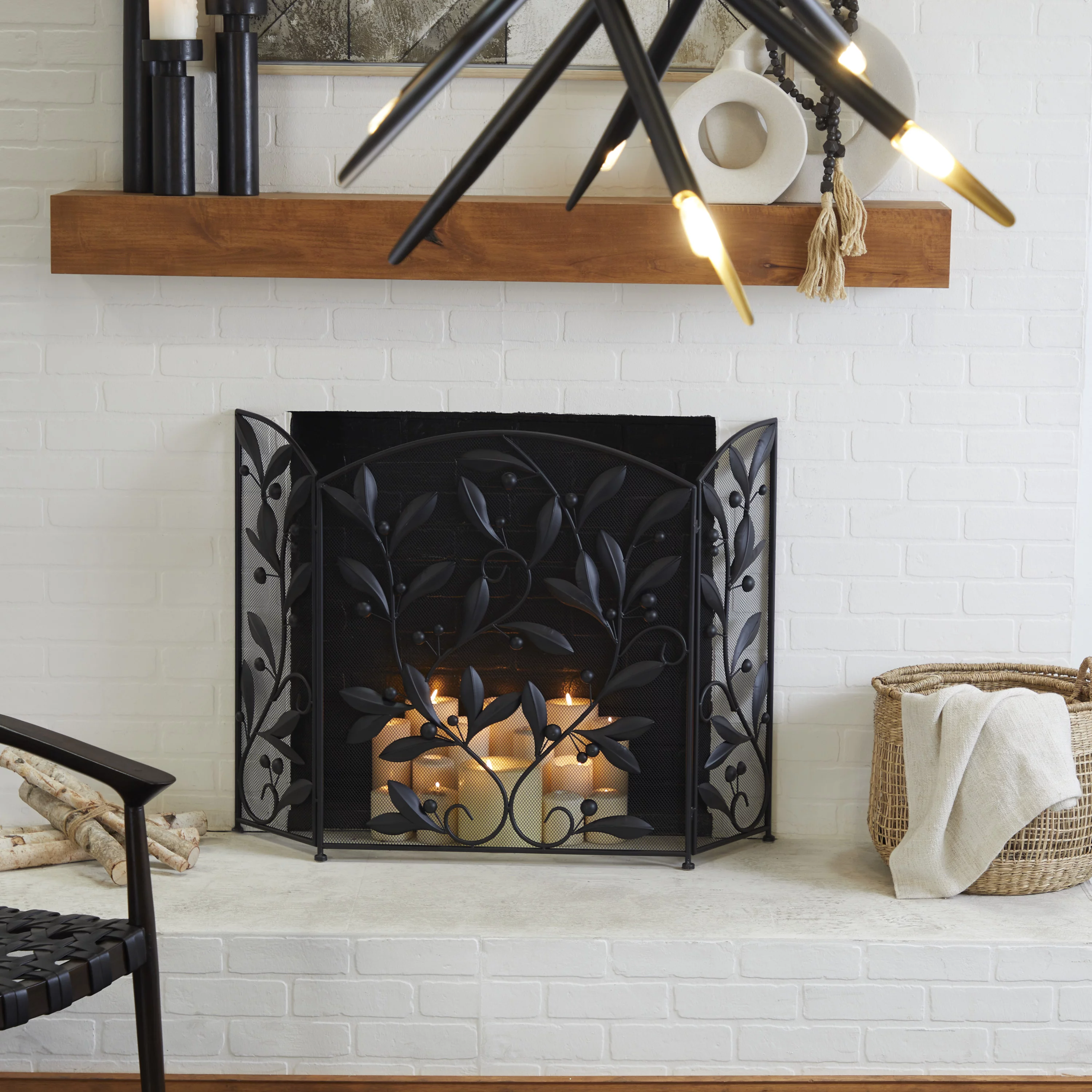 DecMode 45' x 30' Black Metal Foldable Mesh Netting 3 Panel Scroll Fireplace Screen with Leaf and Vine Relief, 1-Piece