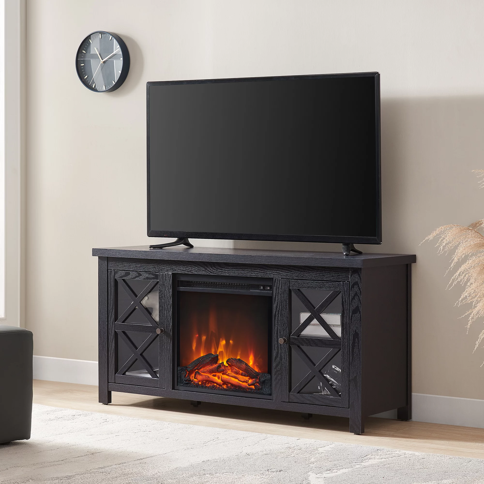 Evelyn&Zoe Colton Rectangular TV Stand with Log Fireplace for TV's up to 55