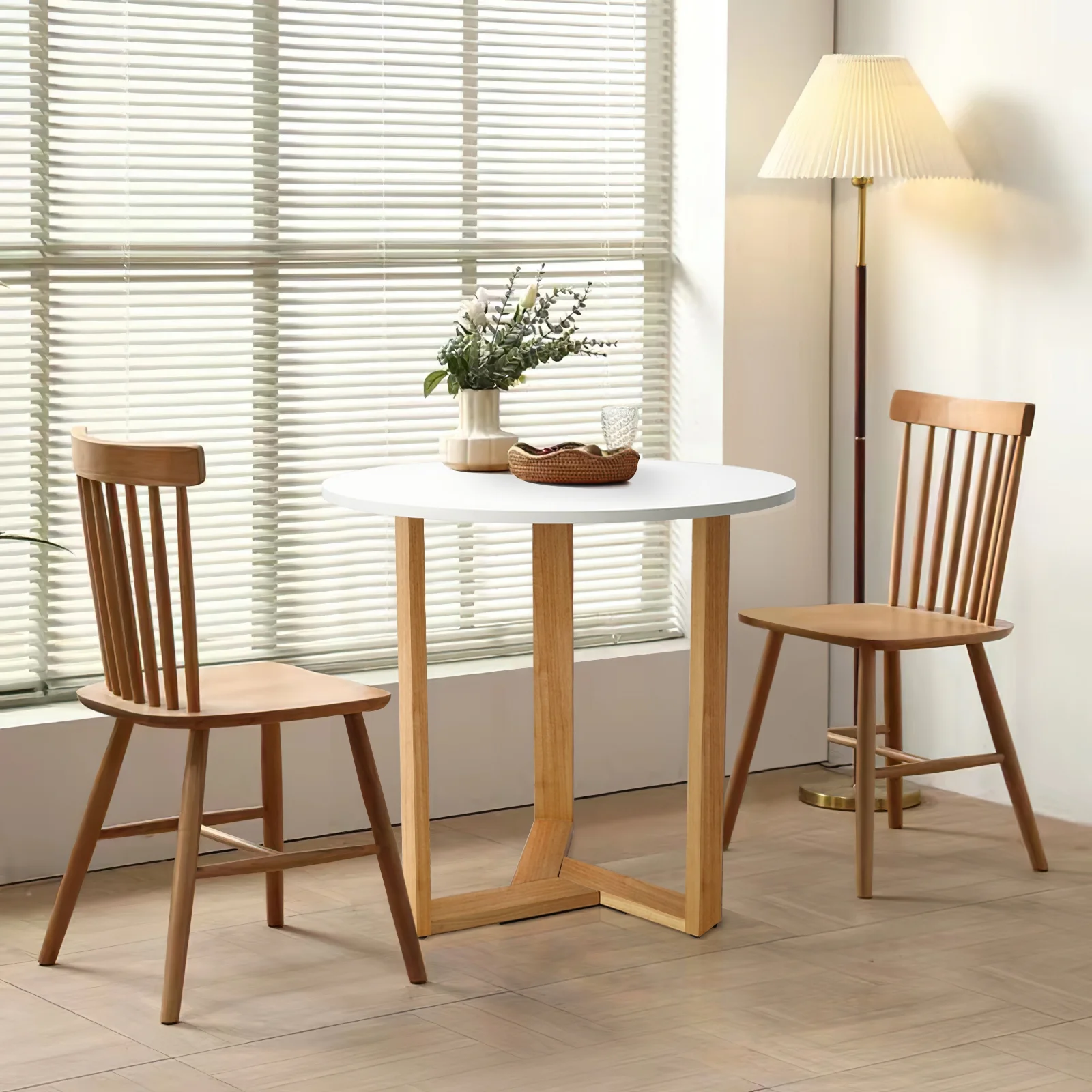 KithKasa 31.5' Round Dining Table for Dining Room,White MDF Top,Wooden Legged,2 to 4 Persons