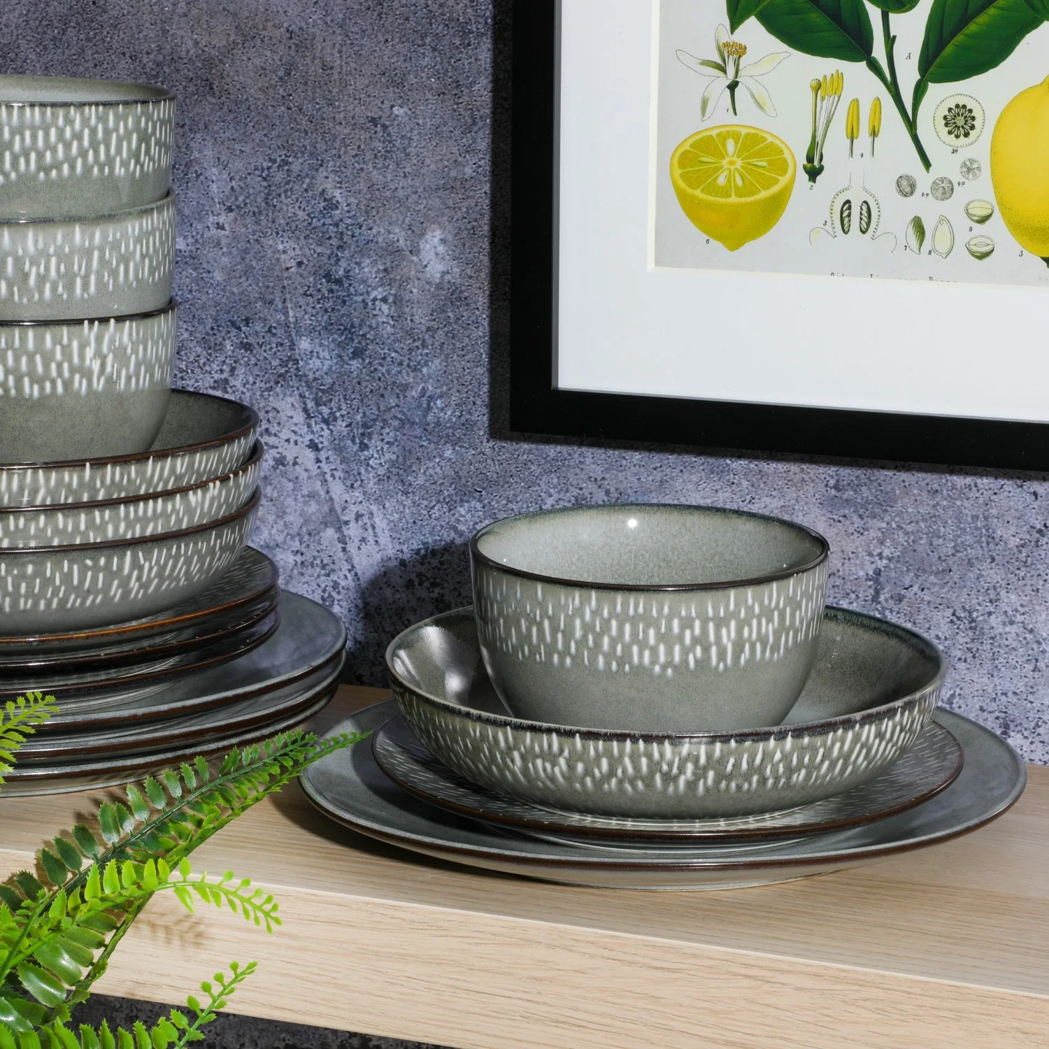 Gibson Elite Matisse 16-Piece Dinnerware Set - Green