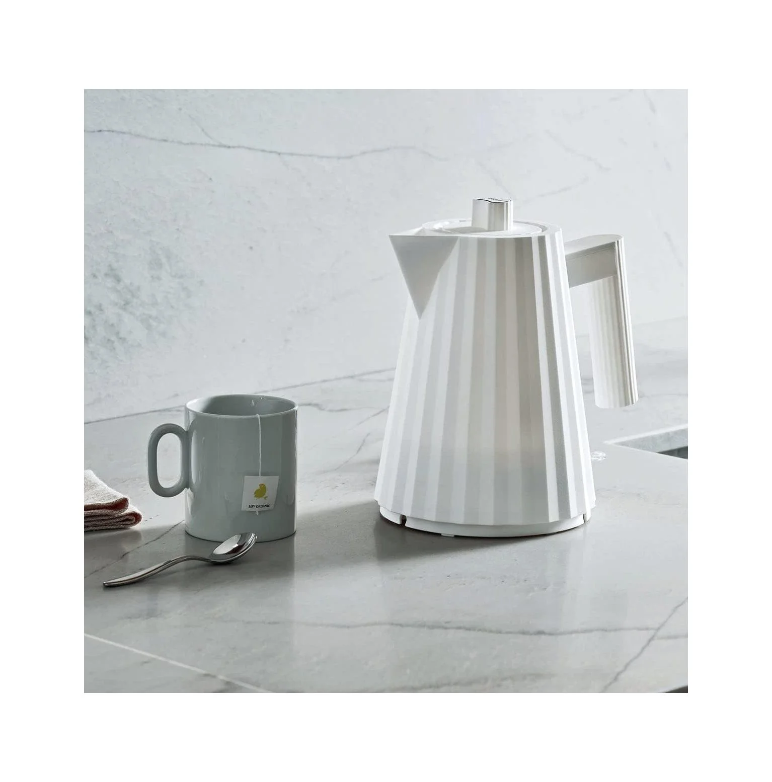 CintBllTer Plisse Electric Kettle - White - Small Capacity: 1qt - US Plug
