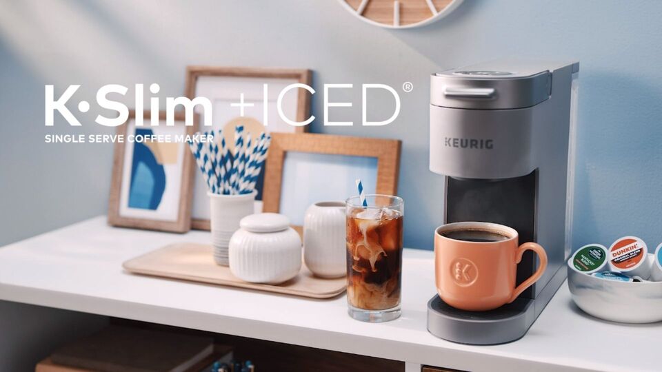 Keurig K-Slim + ICED Single-Serve Coffee Maker, Blue with Iced Refreshers Strawberry A?a? Flavor K-Cup Pods, 10 Count